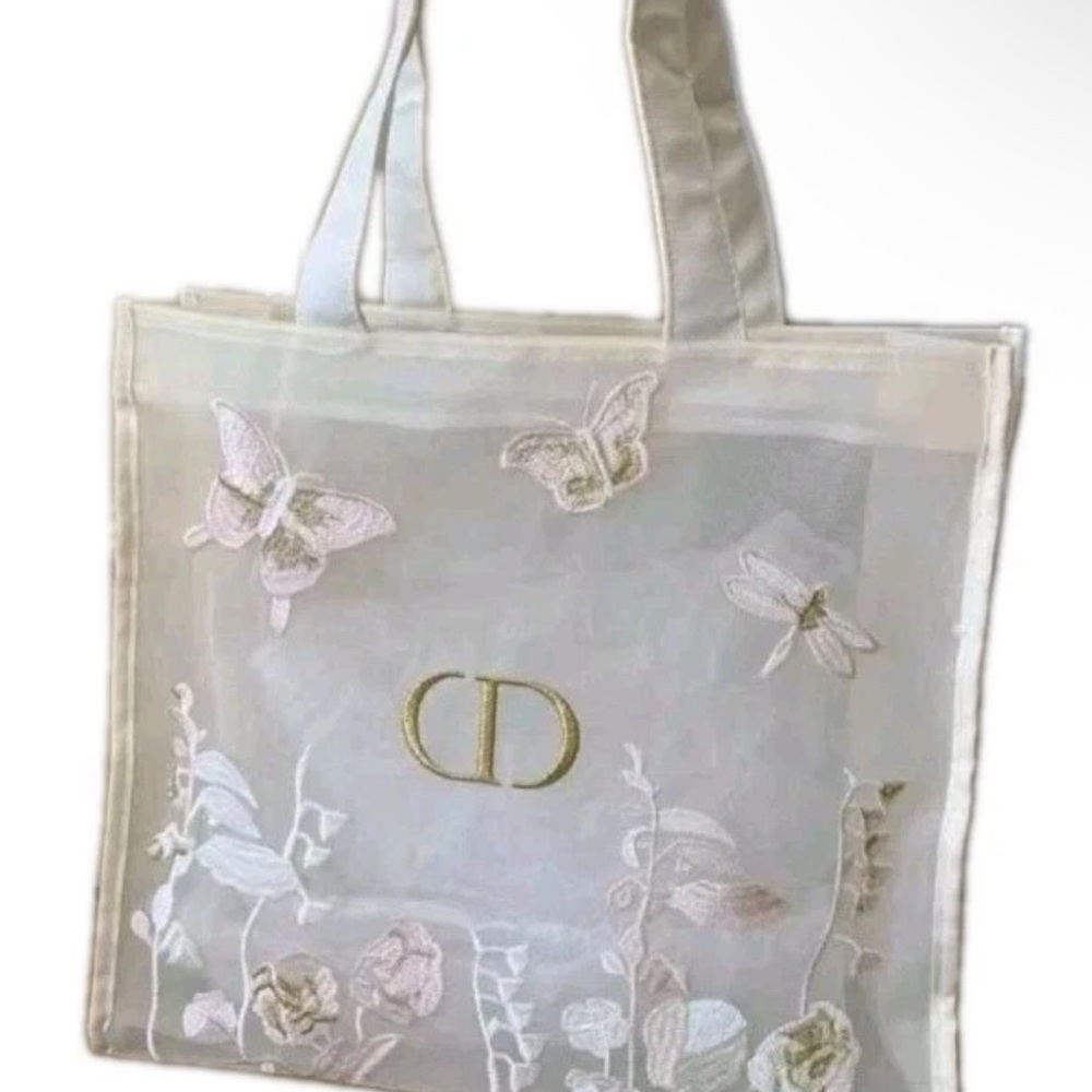 Elegant Cream Tote Bag with Embroidered Details / GWP (gift with purchase)
